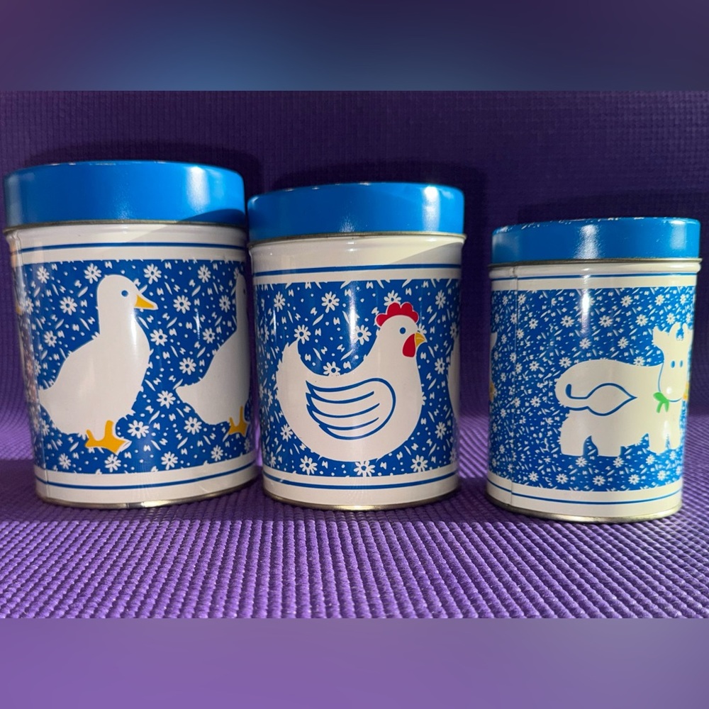 Blue and White Farm Animal Nesting Canisters